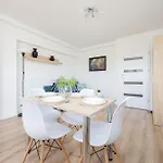 Cosy With Smart Tv By Renters *