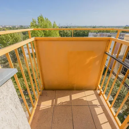 Cosy With Smart Tv By Renters Apartmán *